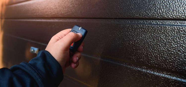 automatic door opener with remote control in Fair Oaks